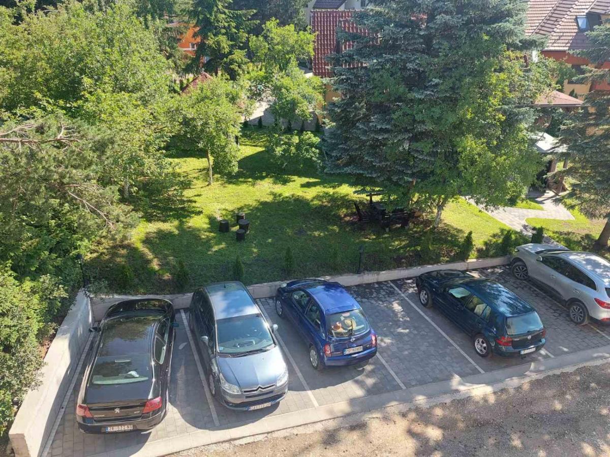 Sarm 301 Apartment
